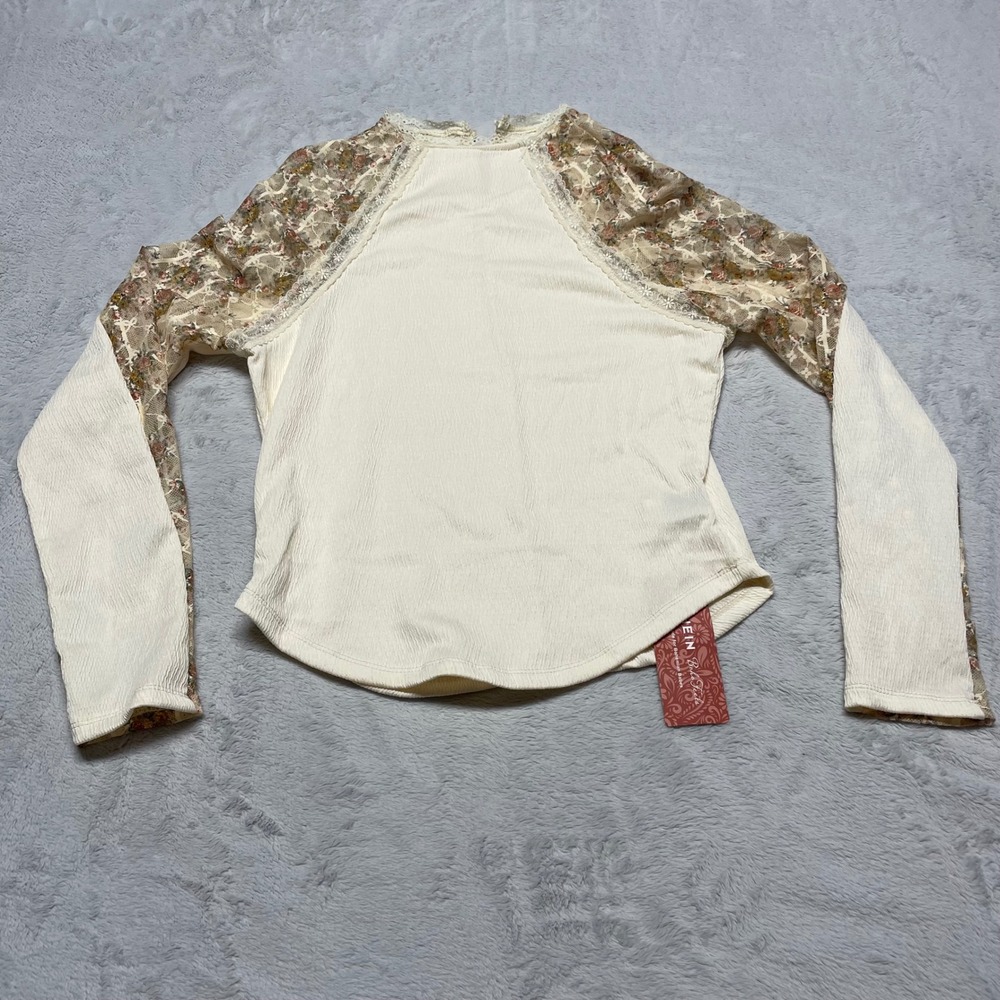 Boho Lace Sleeve Top Womens M Cream Floral Textured Knit
